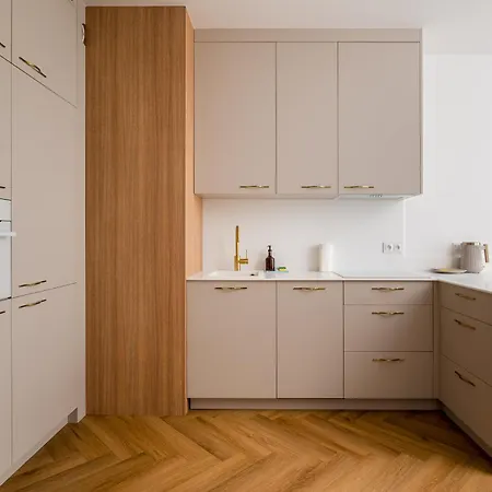 Apartamento Kierbedzia Superior By Bookinghost